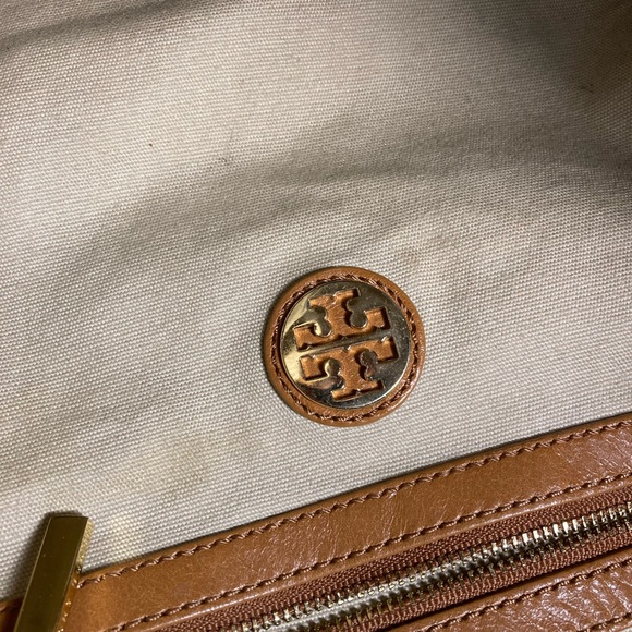 Tory Burch Large  Dena Tan Leather Tote bag - Picture 8 of 11